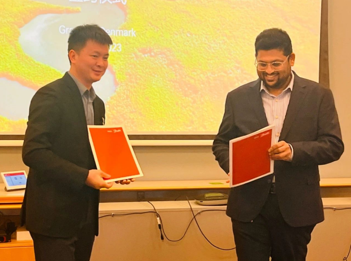 1702708586704792.png image.png