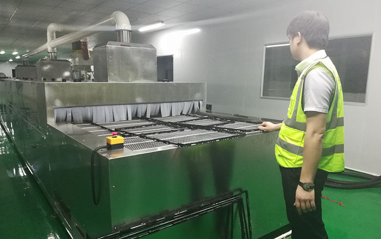 NG娛樂風(fēng)機(jī)為客戶的朋友解決電視機(jī)膠框吹干