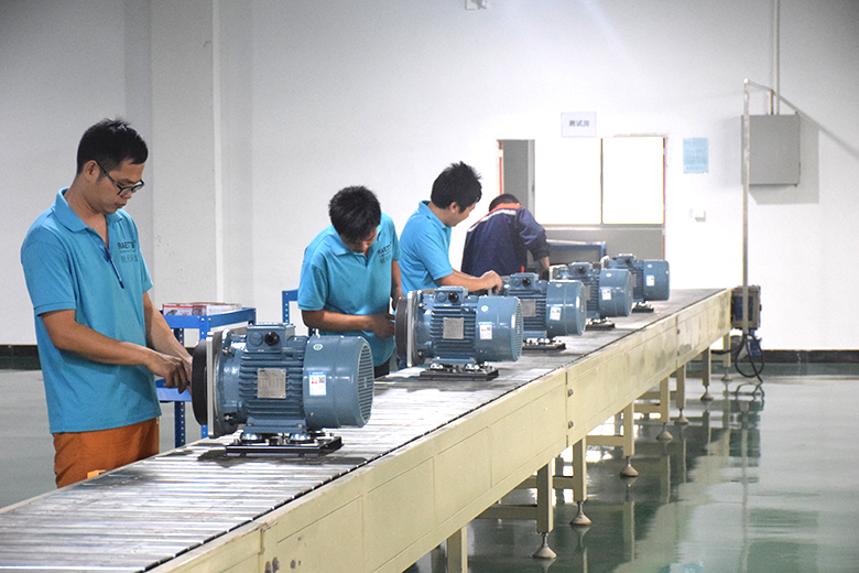 東莞市寮步電視臺蒞臨銳天科技了解考察 東莞市寮步電視臺蒞臨銳天科技了解考察