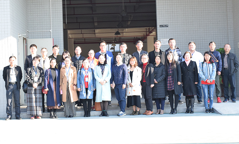 歡迎創業導師朋友蒞臨銳天考察交流 歡迎創業導師朋友蒞臨銳天考察交流