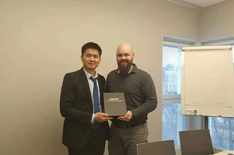 米蘭展.jpg 米蘭展.jpg